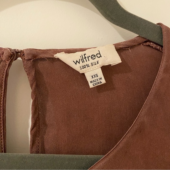 Wilfred 100% Silk Blouse - Picture 3 of 3